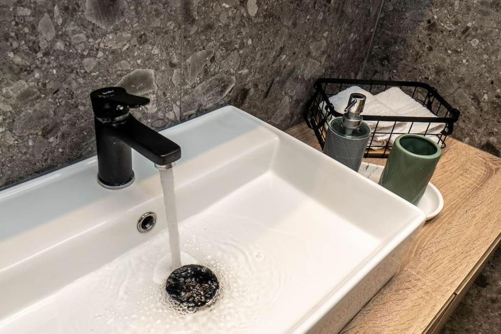 8 Blocks Apartments 1A Αλεξανδρούπολη Εξωτερικό φωτογραφία